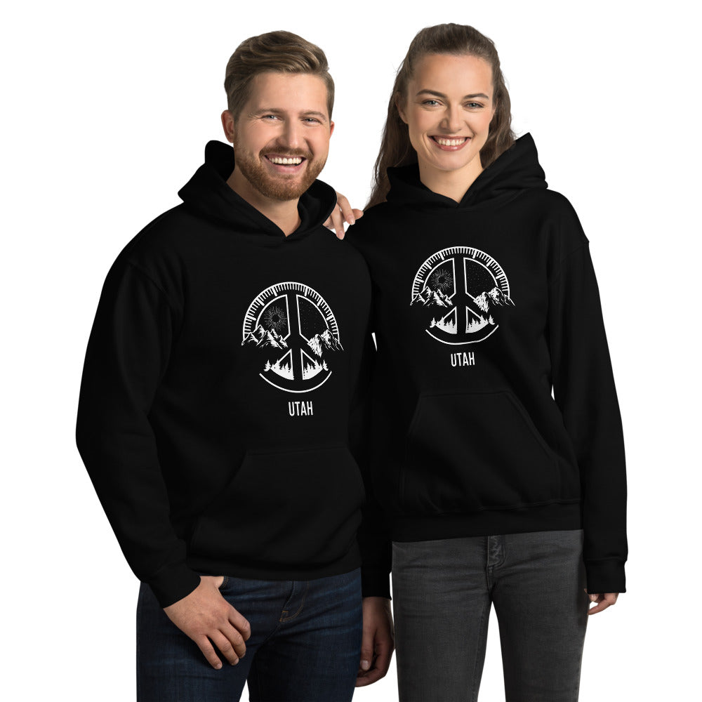 Utah Skiing Snowboarding Camping Fan Unisex Hoodie Top Sweatshirt