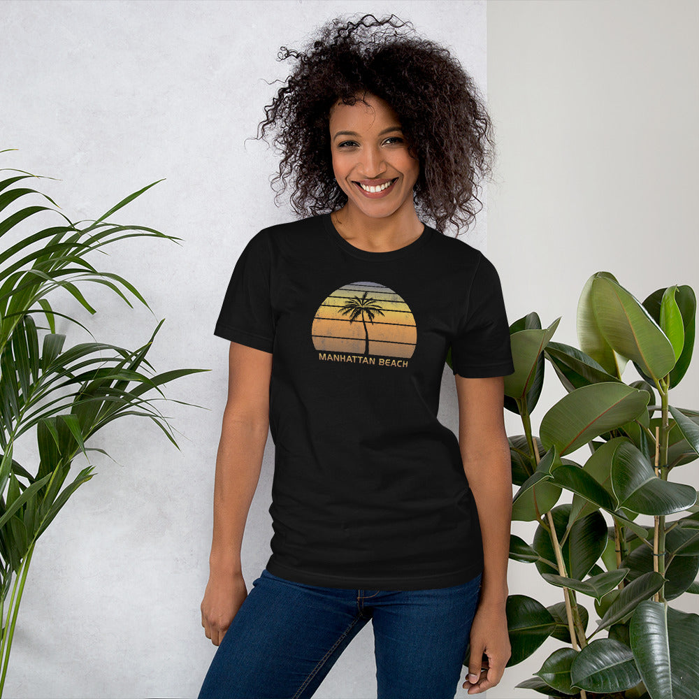Vintage Manhattan Beach California Sunset Unisex T-Shirt