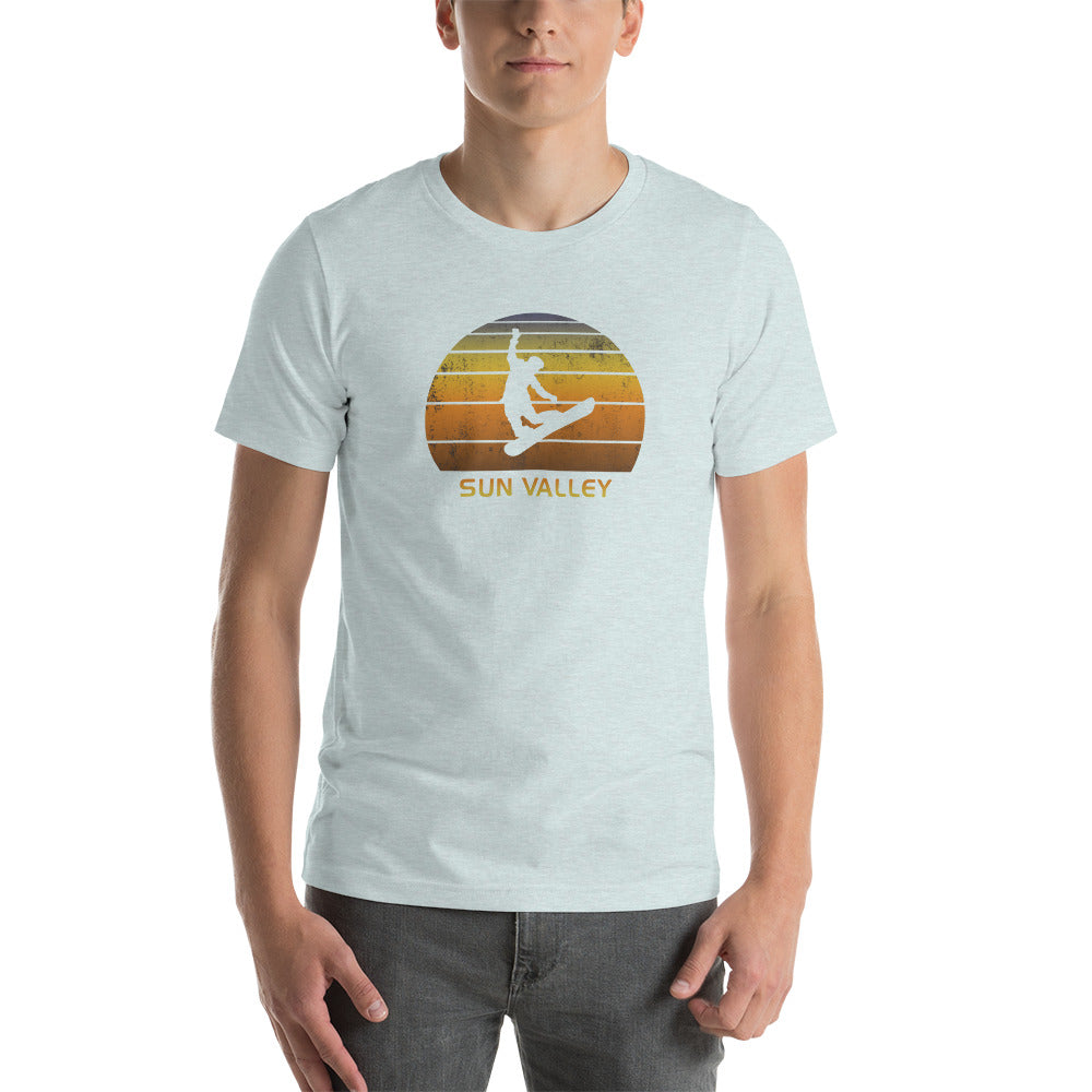 Retro Sun Valley Idaho Snowboarding Fan Unisex T-Shirt