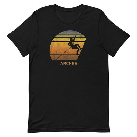 Retro Arches National Park Utah Rock Climbing Fan Bouldering Climber Unisex T-Shirt