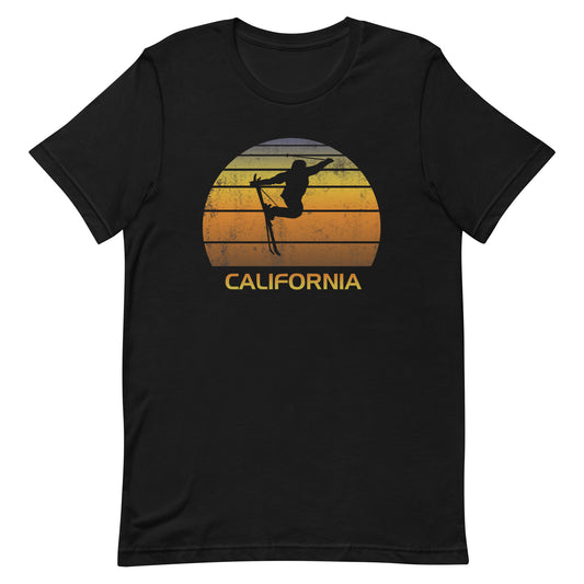 Retro California Ski Fan Unisex T-Shirt Skier Gift Skiing Sunset Vintage Sunrise