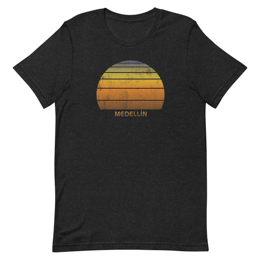 Retro Medellin Sunset Vintage Native Colombian Vacation Souvenir Unisex T-Shirt