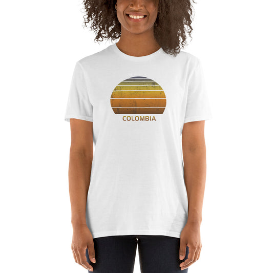 Retro Colombia Sunset  Vacation Souvenir   Vintage Sunrise Unisex T-Shirt