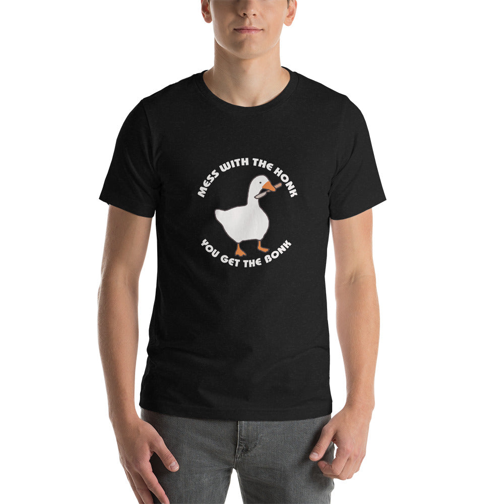 Untitled Goose Funny Honk Bonk Slogan Gamer Video Game Fan Unisex T-Shirt