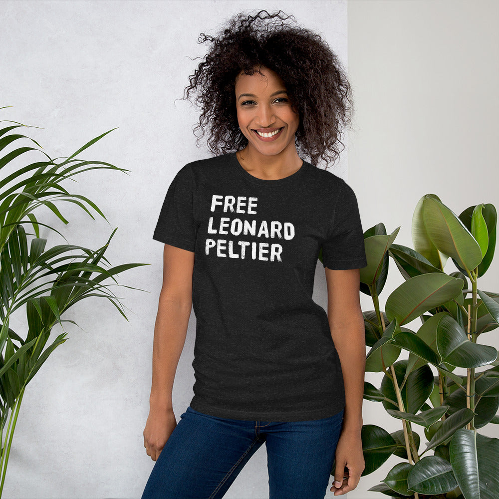 Free Leonard Peltier Native American Indian Justice Political Slogan Music Unisex T-Shirt