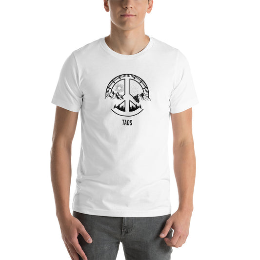 Cool Taos New Mexico Outdoors Fan Nature Lover Ski Unisex T-Shirt