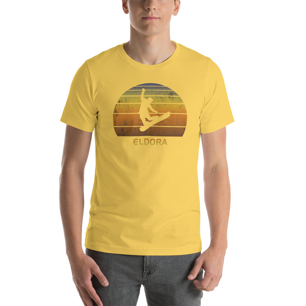 Retro Eldora Colorado Snowboarding Fan Unisex T-Shirt