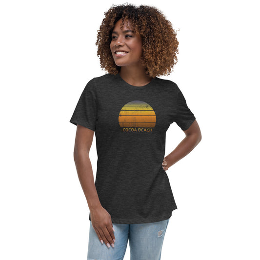 Women's Retro Cocoa Beach Florida Vacation Souvenir Sunset Vintage Relaxed T-Shirt