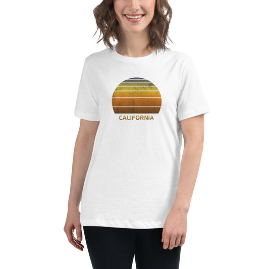 Women's Retro California Beach Vacation Souvenir Sunset Stylish T-Shirt